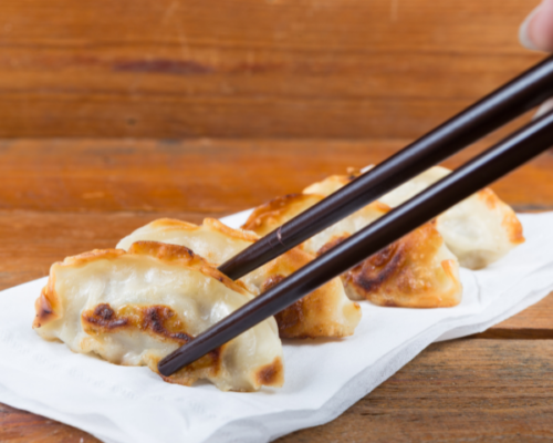 V4. Gyoza